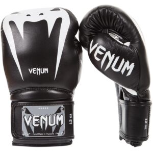 Boxerské rukavice VENUM GIANT 3.0 - černé