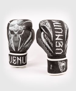 Boxerské rukavice VENUM  GLADIATOR 4.0 – černo/bílé